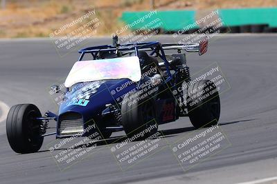 media/May-31-2025-CalClub SCCA (Sat) [[2c1a04e1ee]]/Qualifying/Group 1/Turn 4/